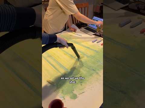 the spider 😭 #behindthescenes #stopmotion #animation #traditionalart #lgbt