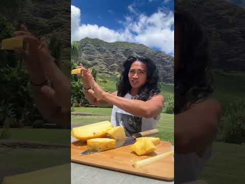 BRETMAN ROCK EATING A PINEAPPLE #bretmanrock