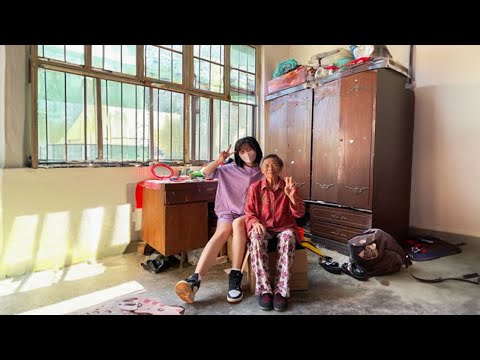 I Renovated My Grandparents TRASHY House Into a GORGEOUS Home ~ Room Makeover