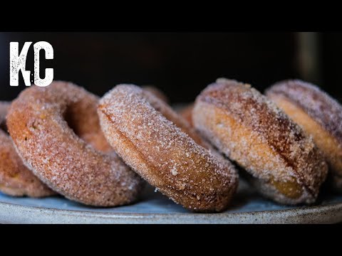 EASY APPLE CIDER DONUTS | Baked Not Fried