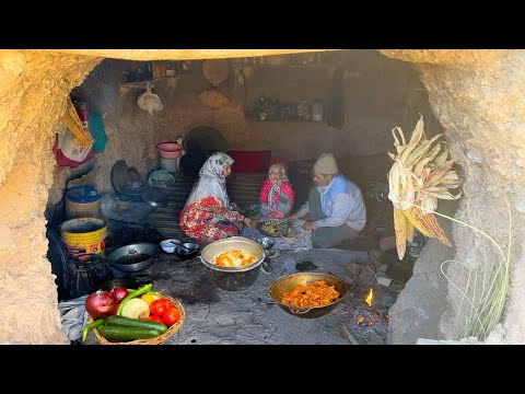 Authentic Organic Iranian Food: Amazing Chicken Pilaf and Shirazi salad | Cooking Traditional