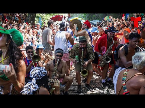 El carnaval callejero se apodera de las calles de Río de Janeiro | Telemundo Entretenimiento