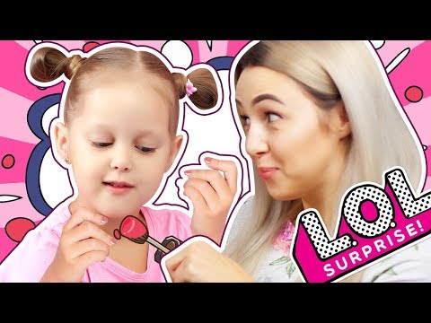 СУПЕРМАРКЕТ ЛОЛ! Делаем Маникюр, Лак для ногтей и Блеск для губ LOL! Трафареты с нарядами ЛОЛ!