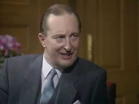 Sir Humphrey throws Sir  Frank under the bus  | Yes  Prime Minister