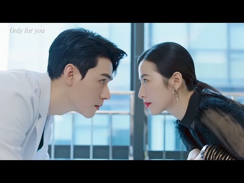 She fell in love with the doctor ❤️💫 chinese drama love story ❣️ Korean drama hindi love story ,,💫❣️