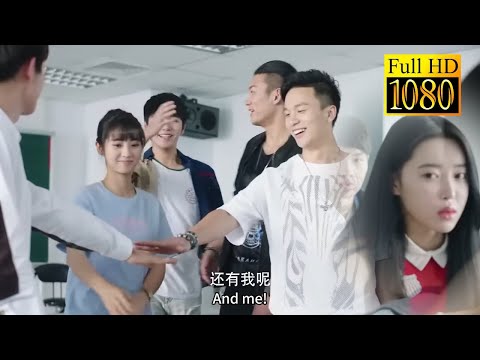 Cinderella is so popular with classmates，sly girl breaks down