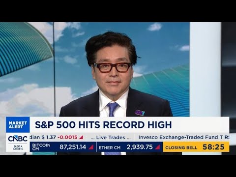 Fundstrat's Tom Lee on the Santa Claus rally and what's to come...