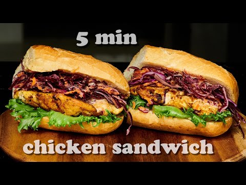 Breakfast sandwich with chicken and salad in 5 minutes.