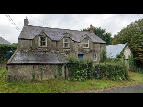 Terrifying Discovery In Remote Abandoned House In The Woods