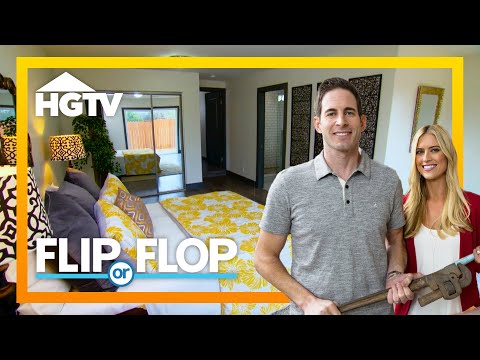 Modern Decor With Pops of Color! | Flip or Flop | HGTV