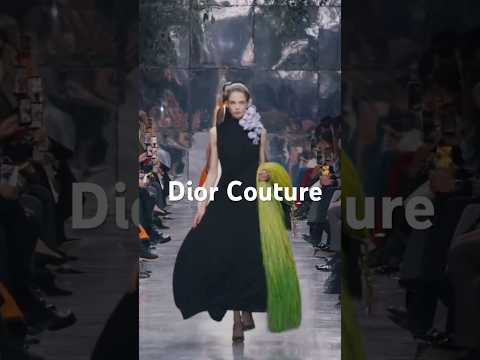 I’ll definitely be watching his next collection #jwanderson #fashionweek #coutureweek #fashionnews