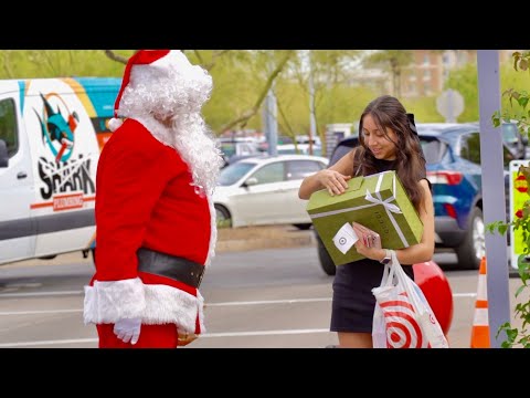 Santa Gives Strangers Expensive Gifts