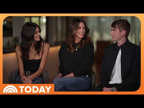 Cindy Crawford and her family on growing up in the spotlight