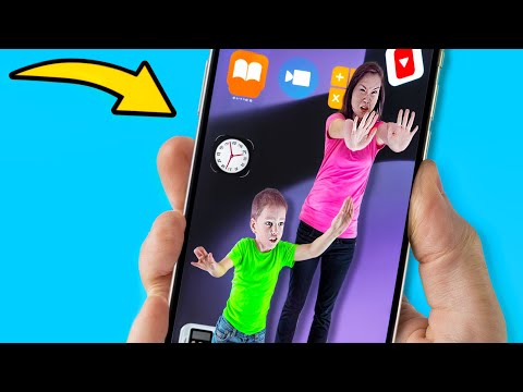 Света и Богдан попали в телефон!