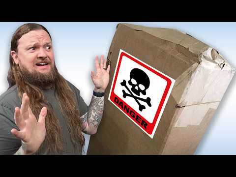 I Bought A Guitar On The Dark Web..