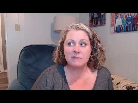 LIVE Q&A 12.28 Clutter Thresholds, Storage Furniture, Clutter from Your Past Identity