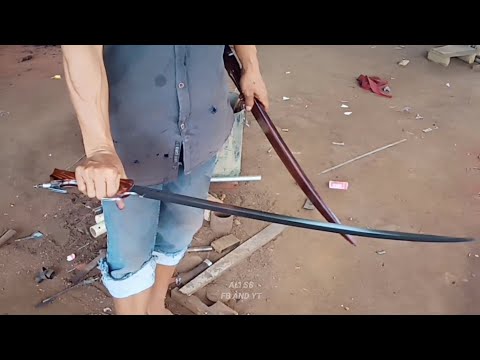 How to make a sword ,seeing his work is chaotic, but the sword he made was very amazing and sharp
