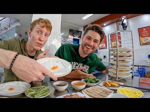 Trying to break the record and eat 62 plates of bánh ướt (Major Fail)🇻🇳