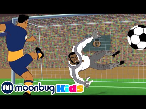 Klaus Encounters of the Nerd Kind - SUPA STRIKAS | Football Cartoon | MOONBUG KIDS - Superheroes