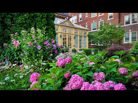 Mother & daughters built a garden beyond imagination