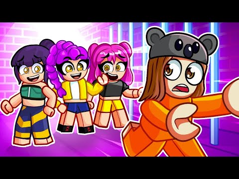 ESCAPING KPOP Demon Hunters PRISON RUN in Roblox!