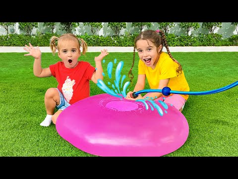 Alice and Deya want to play with toys all the time