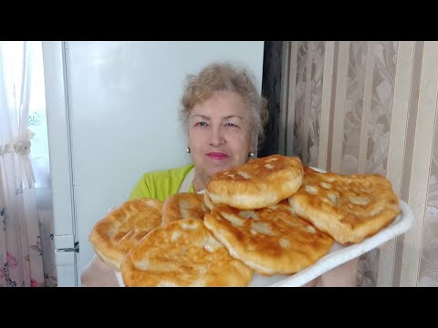 Самые вкусные и сочные беляши.Рецепт отличный и совсем не сложный.У всех обязательно получится.