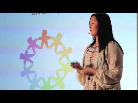 10 reasons why you should move abroad: Jess Erickson at TEDxYouth@Berlin 2014
