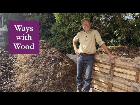 How to Use Wood Chips & Shredded Wood for Compost, Mulch & Potting Mix | No Dig Gardening Tips