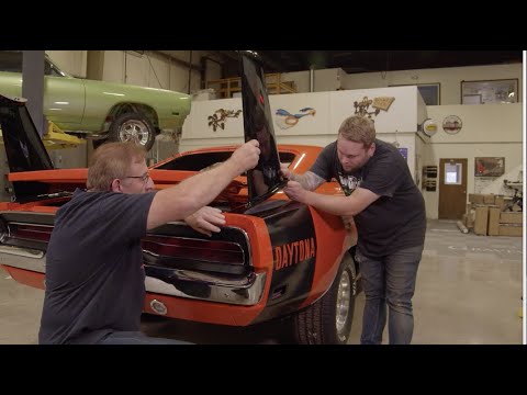 NEW EPISODE: DAYTONA CHARGER GETS ITS WING!