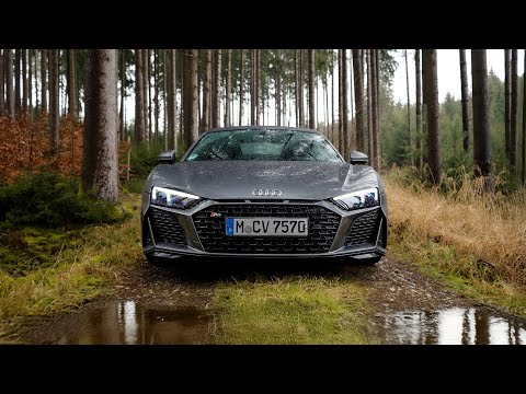 Audi R8 V10 RWD | Drive & RAW Sound
