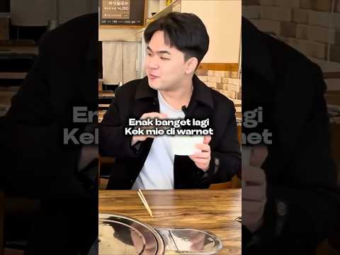 Orang korea coba indomieπ€£ #makananindonesia #koreantryindonesiafood #koreanreaction #indomiekorea