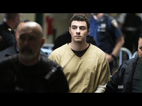 Luigi Mangione's latest federal hearing focuses on officers' rules for searches