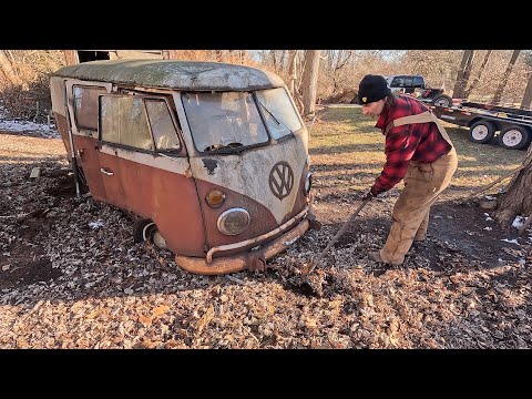 Backyard Vw Bus : A 40 Year Slumber - Kombi Rescue