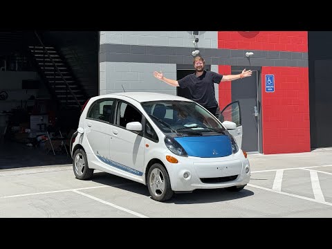 Driving My $750 Electric Car For The First Time!