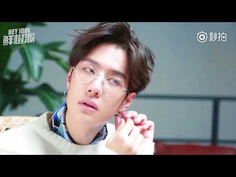 170922 UNIQ Wang Yibo X Hey Idol