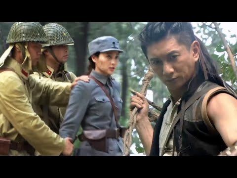 Japanese chased a female agent—but a hunter ambushed them in the forest, sniping 1000 enemies!