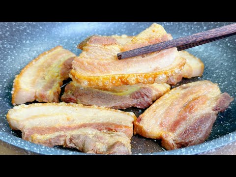 If you want to eat crispy pork belly, you don’t need to buy it. I will teach you how to make it