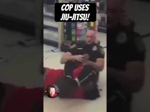 Cop Uses JIU JITSU To STOP BAD GUY! #bjj #mma #cop #bjjcop #selfdefense