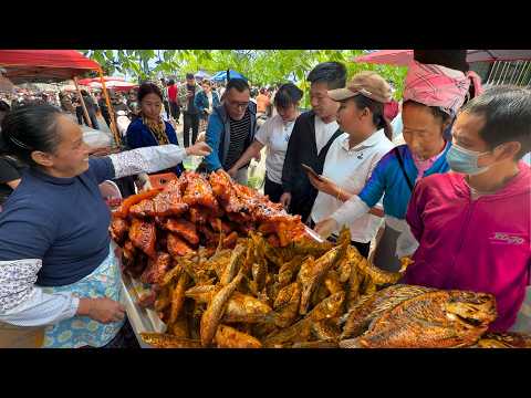 China–Myanmar Border Market: Tropical Herbal Flavors & Charcoal Grilled Dishes, Rustic & Delicious