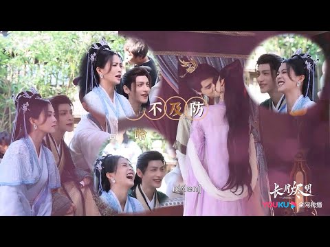 [Big tidbits] So happy! Luo Yunxi and Bai Luchao "gossip", crane their necks to see others kiss!