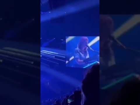 Taylor performing exile live