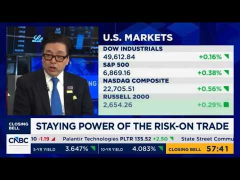Is the Mag 7 Bottoming? Tom Lee Explains