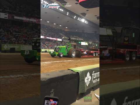 Loud & Heavy Pro Stock John Deere wins Thursday national farm machinery show Tractor Pull!