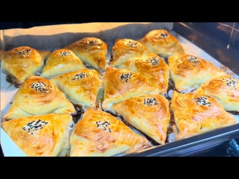 Қытырлақ үгілмелі дәмді САМСА.