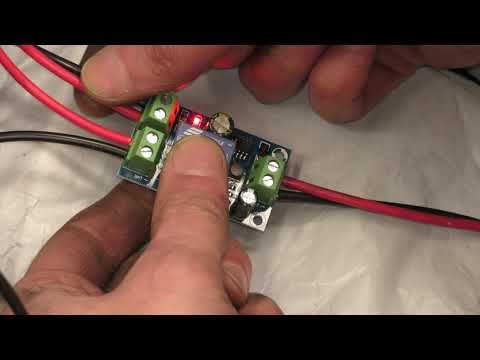 Emergency automatic switch from power supply to battery 12V module