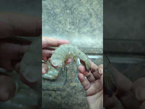 Here is my secret trick for deveining and peeling shrimp. It's so easy!  #shrimp #cookingtips