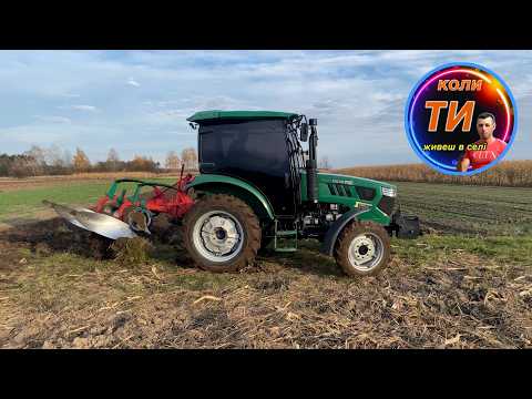 Plowing the February humus that came out of sowing in the swamp