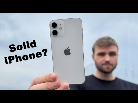 iPhone 12 mini in 2025 - Day in the Life Review!