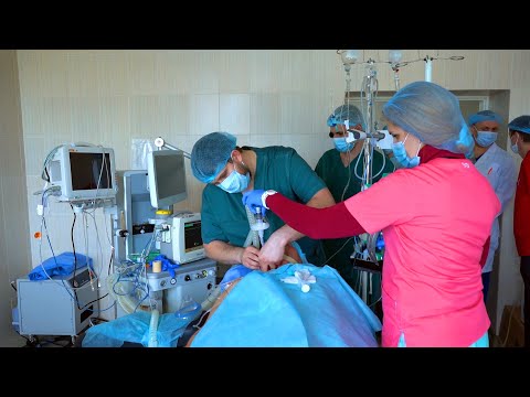 У Центральній міській лікарні виконали унікальну операцію на мітральному клапані серця